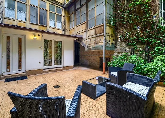 Museum With Large Terrace Apartment